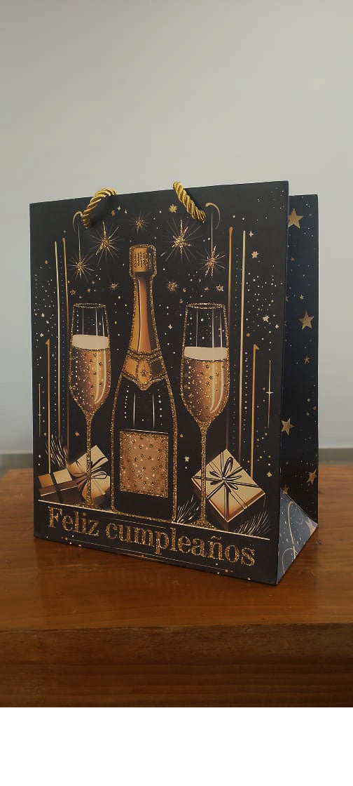 Bolsa De Regalo Glamour Feliz Cumpleaños 18x10x23