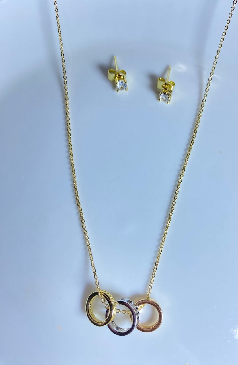 JUEGO DE CADENAS CON DIJES DIFERENTES DISEÑOS