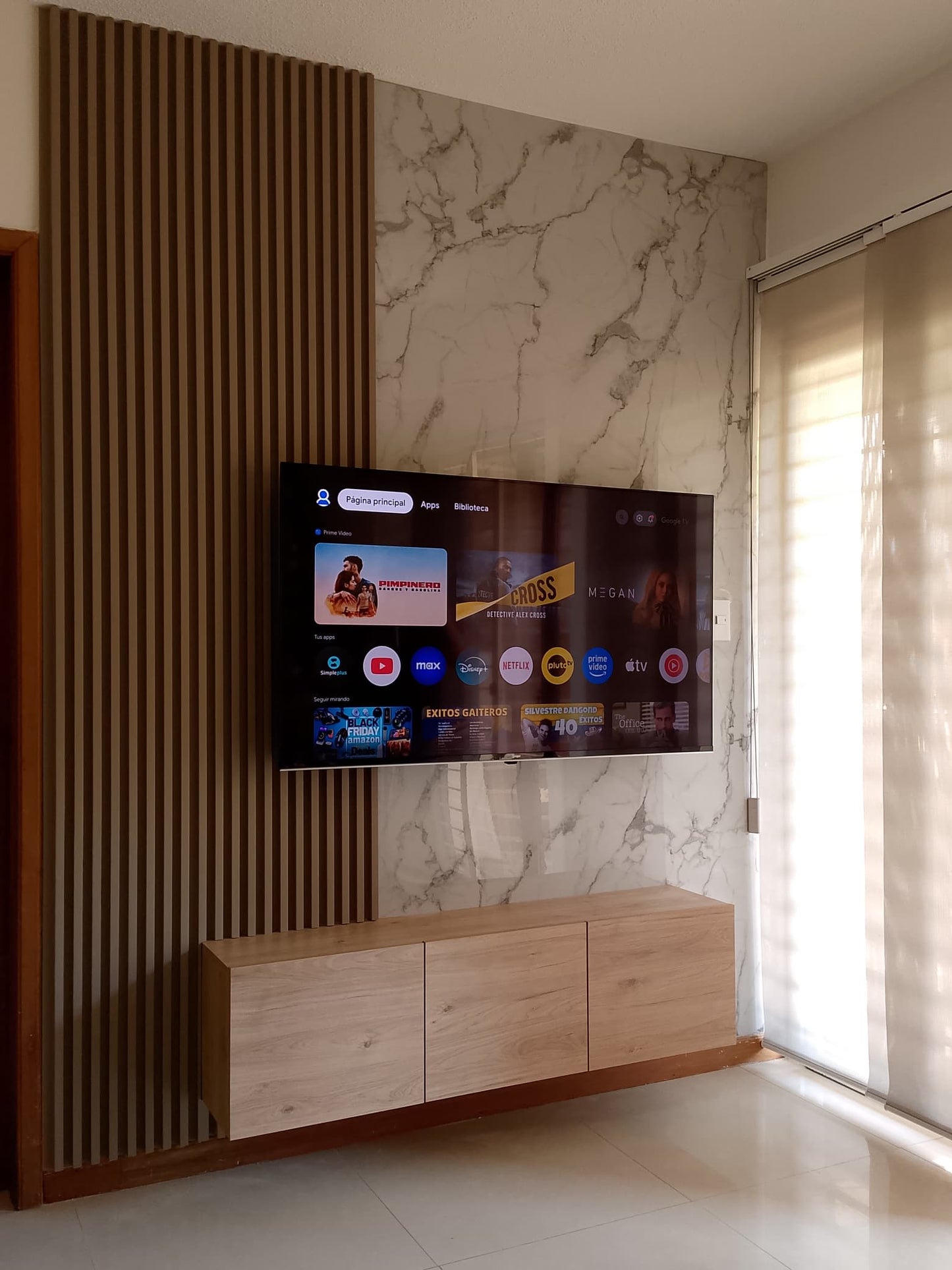 CENTRO DE ENTRETENIMIENTO MODERNO PARA TV DESDE 32" HASTA 55"