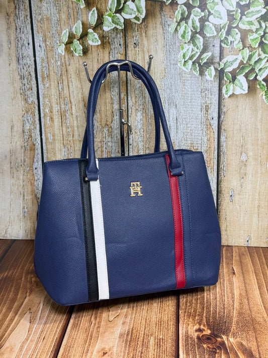 CARTERA COLOR AZUL MARINO ELEGANTE