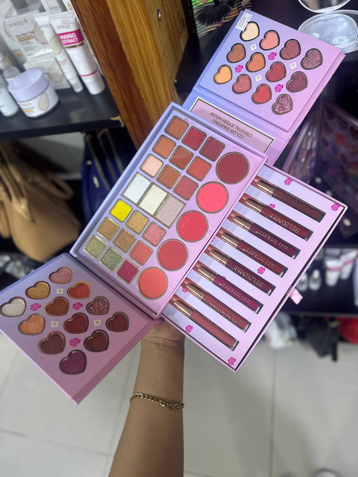 Paleta Sombras Y Labial Belzgmee 50 Tonos