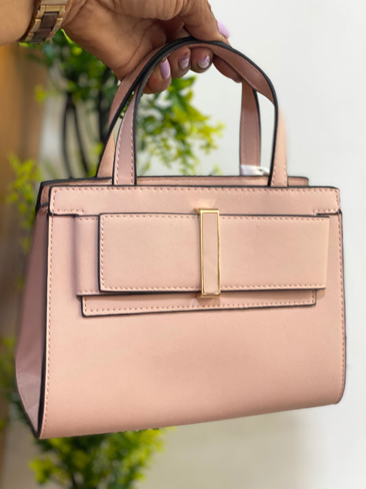 CARTERA PEQUEÑA CON LAZO COLOR ROSADO