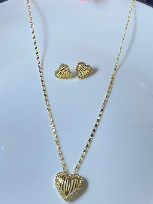 JUEGO DE CADENAS CON DIJES DIFERENTES DISEÑOS