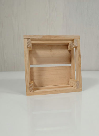 HUACAL PINO 17X17X7 PARA ARREGLOS DECORATIVO