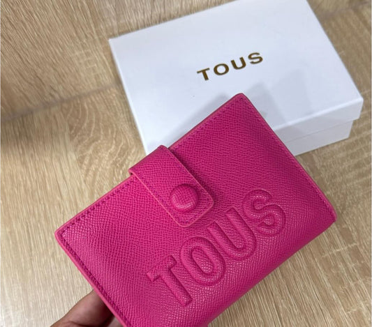 MINI MONEDERO EN COLOR FUCSIA