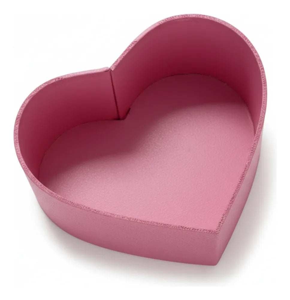 CAJA EN FORMA DE CORAZON 16X17X8 PARA ARREGLOS DECORATIVOS