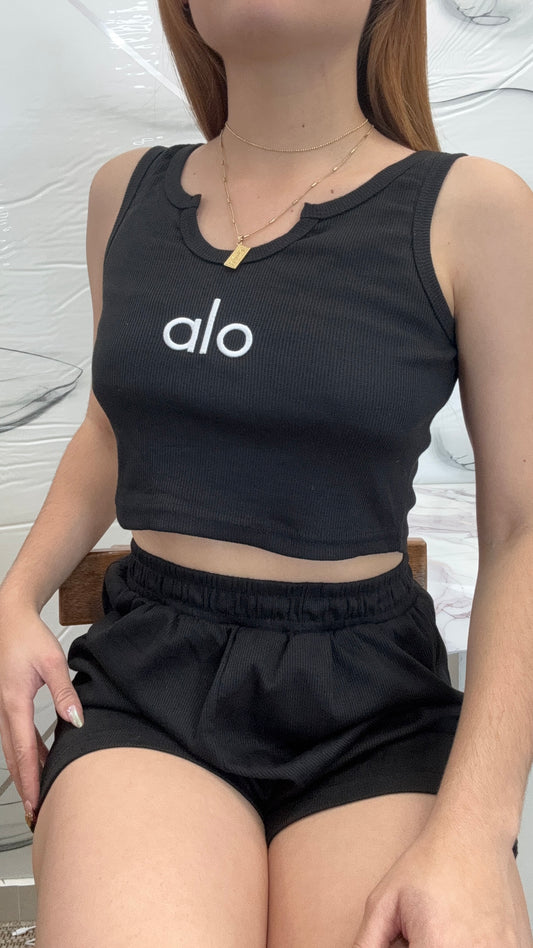 SET CONJUNTO CASUAL SHORT NEGRO/ BLANCO