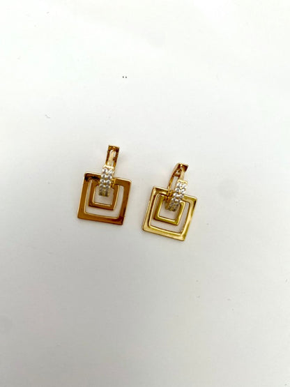 ARGOLLAS Y ZARCILLOS DE DIFERENTES MODELOS