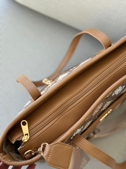 CARTERA G TAMAÑO GRANDE CON ESTAMPADOS