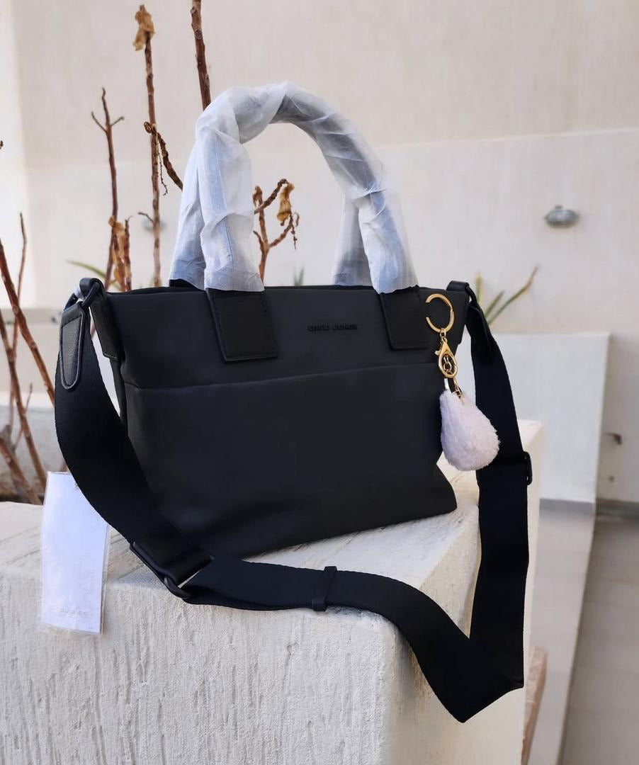 CARTERA MEDIANA CON LLAVERO